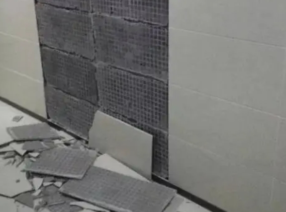 阜新市瓷砖空鼓维修公司分享下阜新市墙砖松动维修的知识
